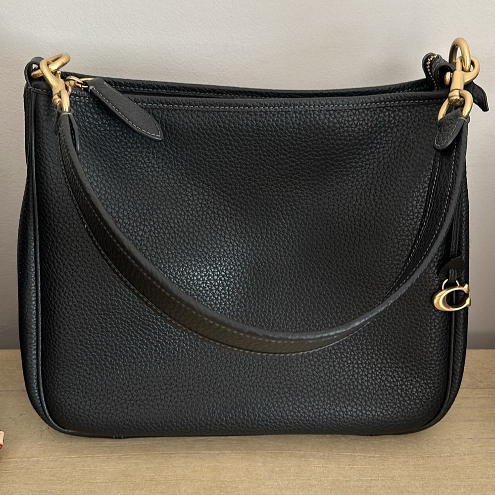 Coach Soft Pebble Leather Cary Shoulder Bag - like new